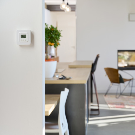 Pack Tybox 5000 connecté 1 thermostat Tybox 5000 + 1 box connectée Tydom Home - DELTADORE 6050660 