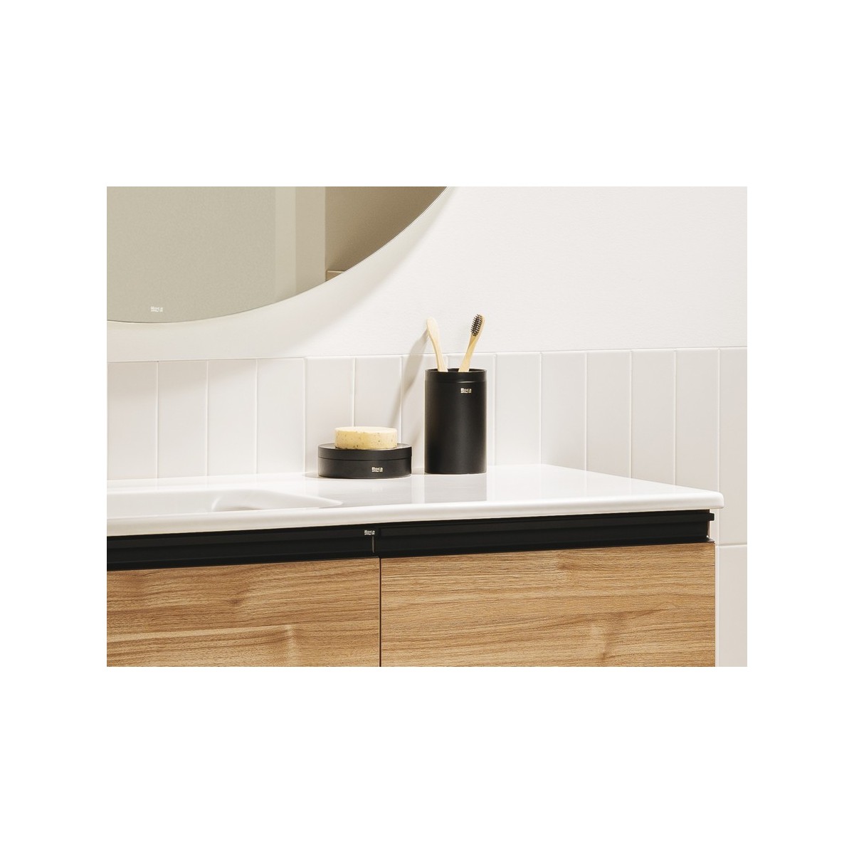 The gap unik 2t+1p lavabo mural asym gche 1000 mm noyer/poignées noires - ROCA A851968517 