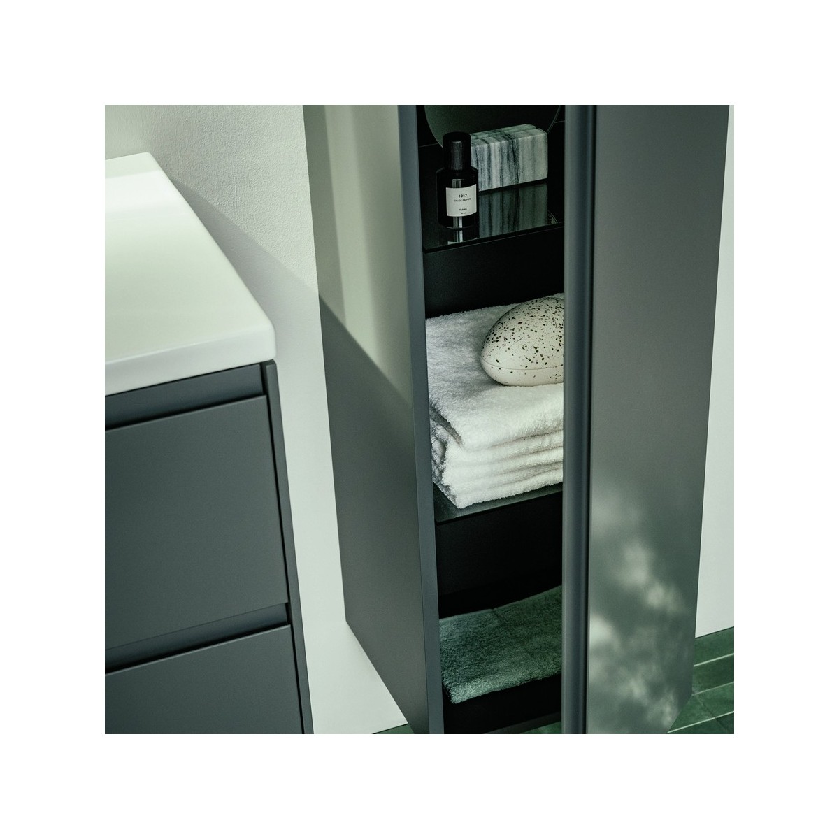 Lani armoire haute 1 porte charnières à droite 355x335x1650mm chêne sauvage - LAUFEN H4037221122671 