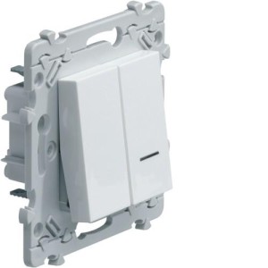 Ess. Pouss + pouss à voyant HAGER WE046