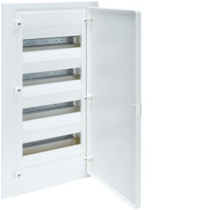 Véga enc. 4R 48M porte opaque - COFFRET DISTRIBUTION  HAGER VF412PR