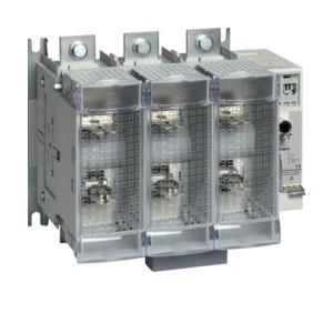 Inter fus. 3P - 630 A - T3 - APPAREILLAGE DE TETE  HAGER HFD363