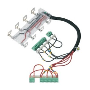 Prise de tension 250A - APPAREILLAGE DE TETE  HAGER HZI411