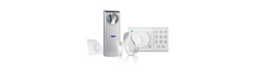 Sécurité connectée & accès : serrures, contrôle, accessoires | VitaHabitat